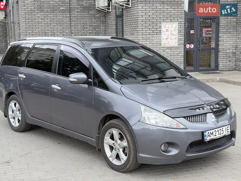 Mitsubishi Grandis