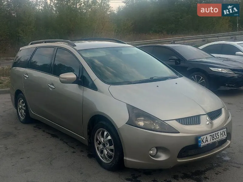 Mitsubishi Grandis