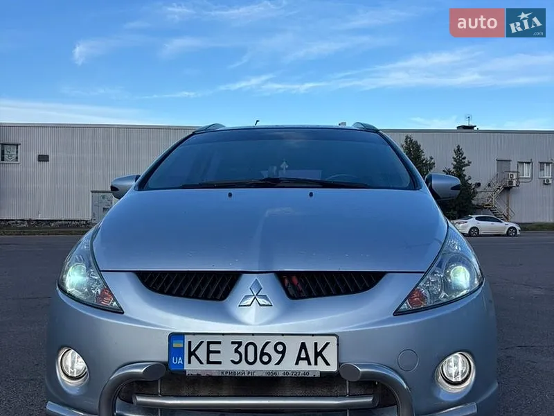 Mitsubishi Grandis