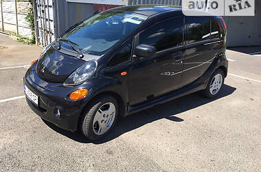 Mitsubishi i-MiEV  2014