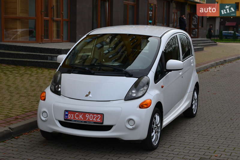 Mitsubishi i-MiEV 2013 года в Луцке