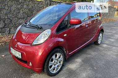 Mitsubishi i-MiEV  2013