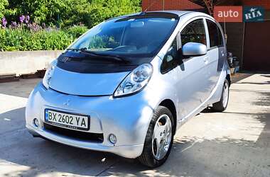 Mitsubishi i-MiEV  2015