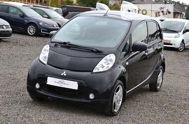 Mitsubishi i-MiEV  2015
