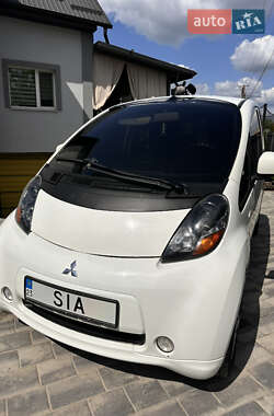 Mitsubishi i-MiEV  2011