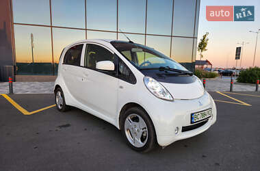 Mitsubishi i-MiEV  2016