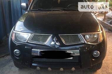 Mitsubishi L 200  2008