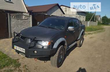 Mitsubishi L 200  2008