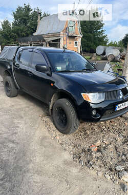 Mitsubishi L 200  2008