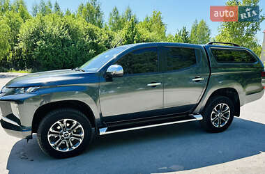 Mitsubishi L 200  2019