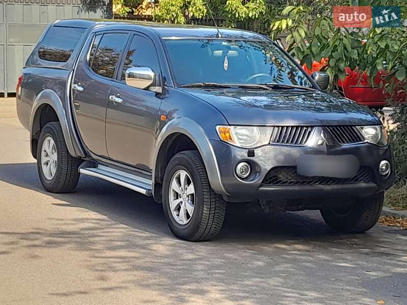 Mitsubishi L 200