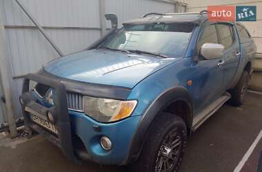 Mitsubishi L 200 2008