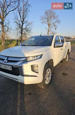 Mitsubishi L 200  2019
