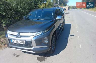 Mitsubishi L 200  2021