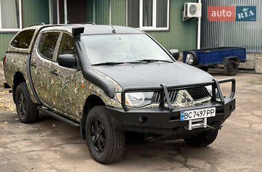 Mitsubishi L 200  2008