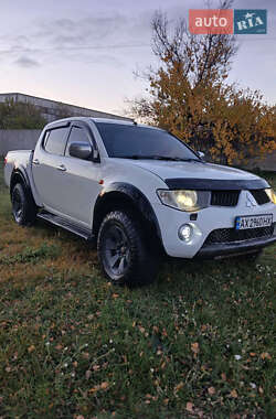 Mitsubishi L 200 2008
