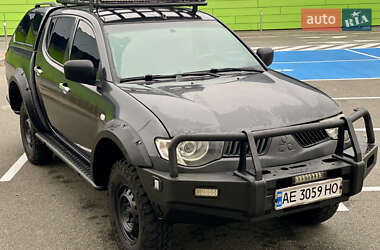 Mitsubishi L 200  2007