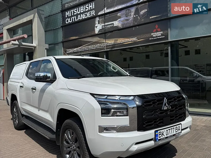 Mitsubishi L 200 2025