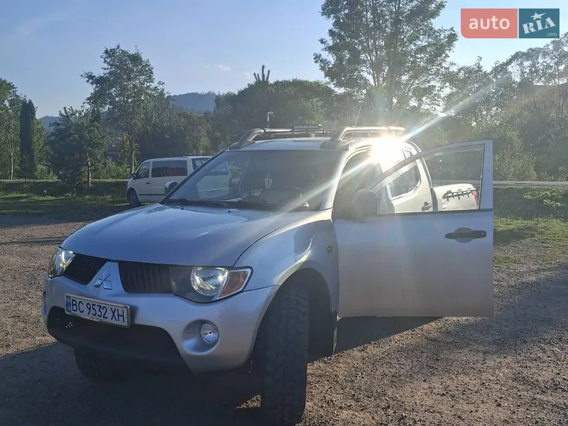 Mitsubishi L 200 2007