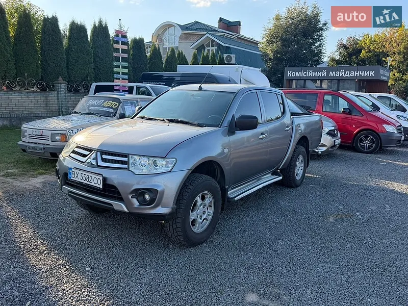 Mitsubishi L 200 2015