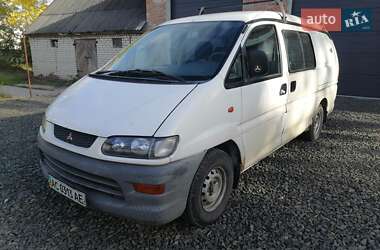 Mitsubishi L 400 1999