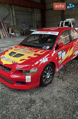 Mitsubishi Lancer Evolution  2001