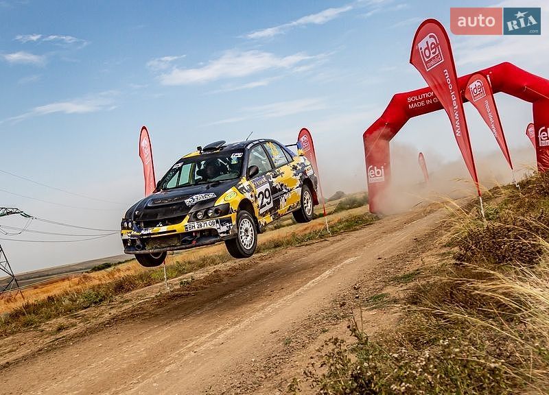 Седан Mitsubishi Lancer Evolution 2006 в Одессе