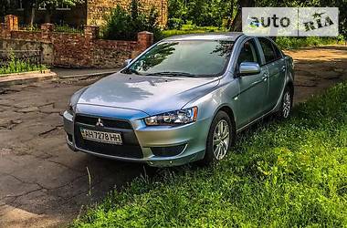 Mitsubishi Lancer X  2010