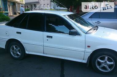 Mitsubishi Lancer  1993