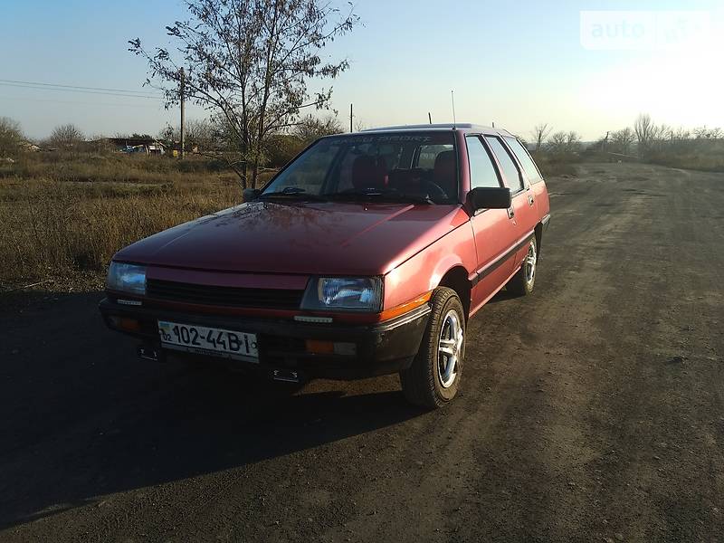 Універсал Mitsubishi Lancer