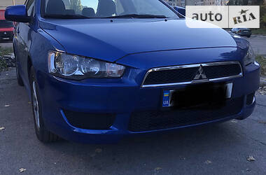 Mitsubishi Lancer  2012