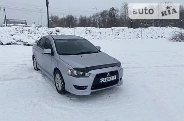 Mitsubishi Lancer  2011