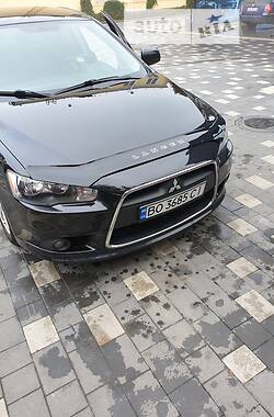 Mitsubishi Lancer  2012