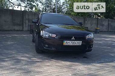 Mitsubishi Lancer X 2011