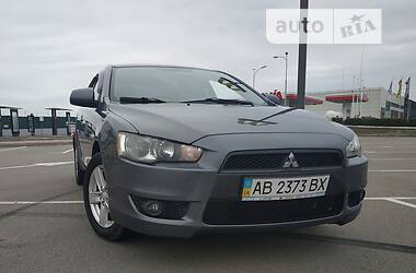 Mitsubishi Lancer  2011