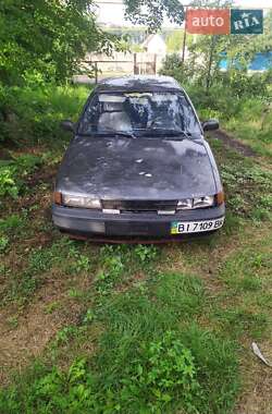 Mitsubishi Lancer  1989