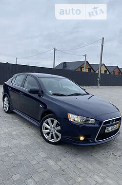 Mitsubishi Lancer  2014