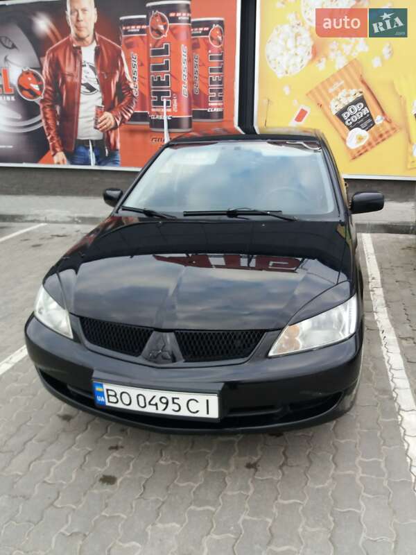 Mitsubishi Lancer