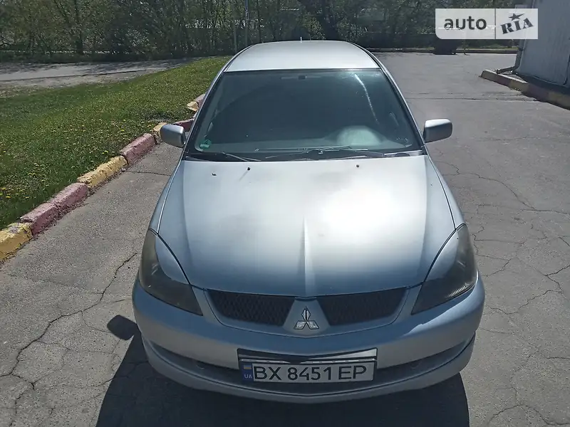 Mitsubishi Lancer