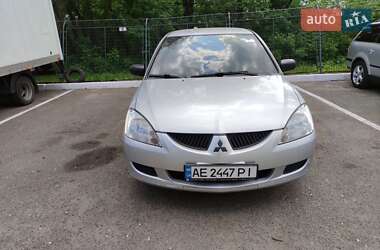 Mitsubishi Lancer  2004