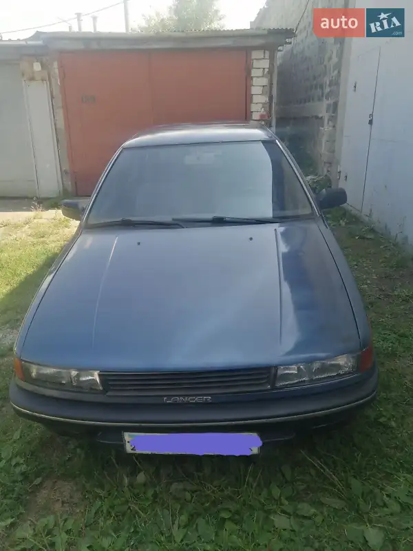 Mitsubishi Lancer