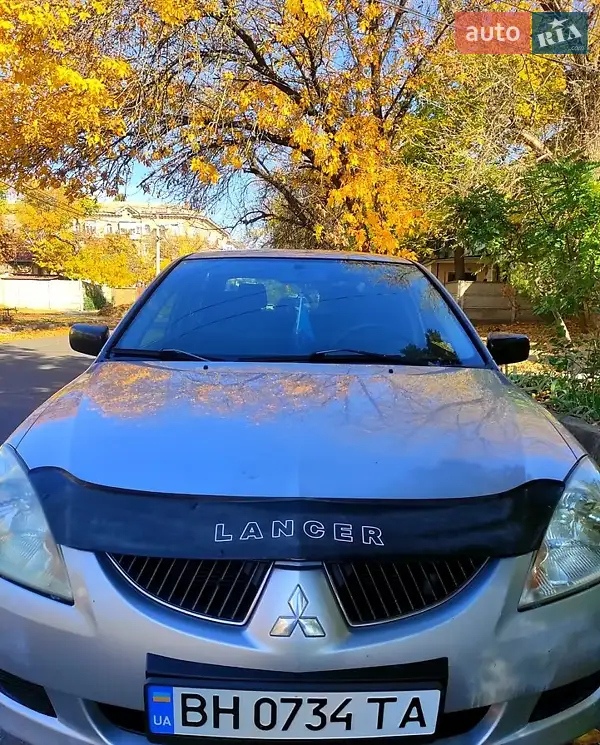 Mitsubishi Lancer