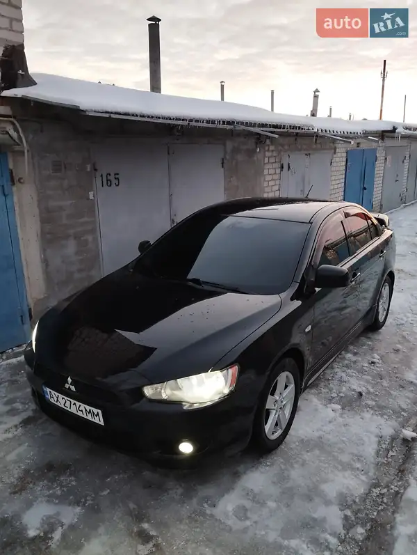 Mitsubishi Lancer