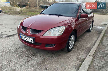 Mitsubishi Lancer  2004