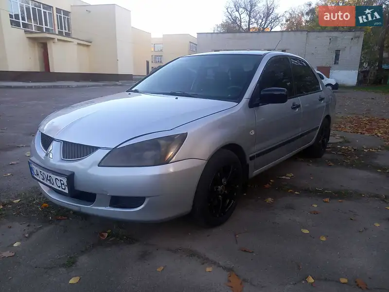 Mitsubishi Lancer
