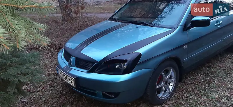Mitsubishi Lancer