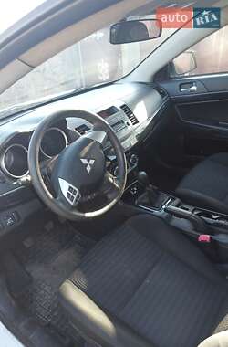 Mitsubishi Lancer  2012