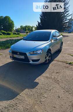 Mitsubishi Lancer  2010