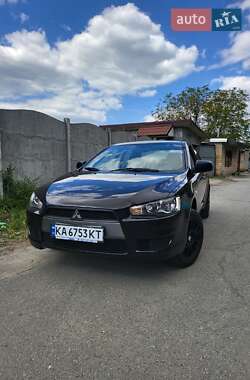 Mitsubishi Lancer  2011