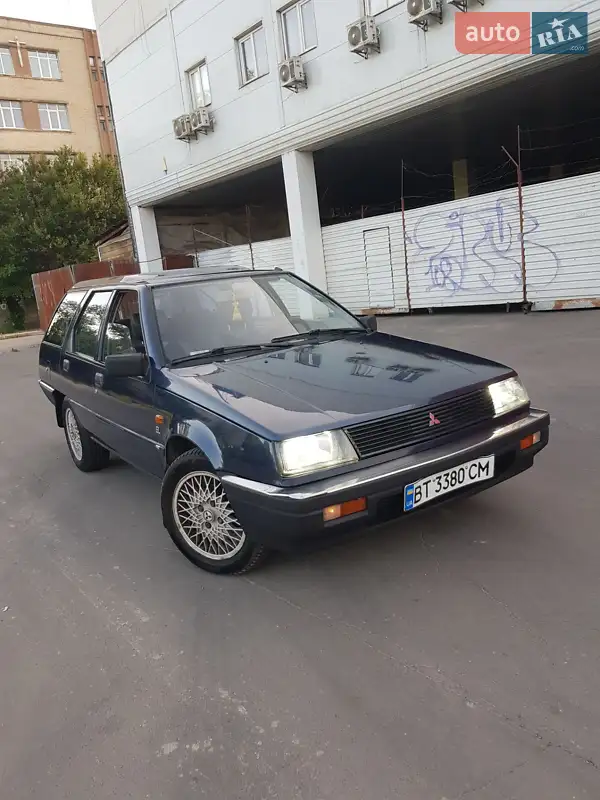 Mitsubishi Lancer